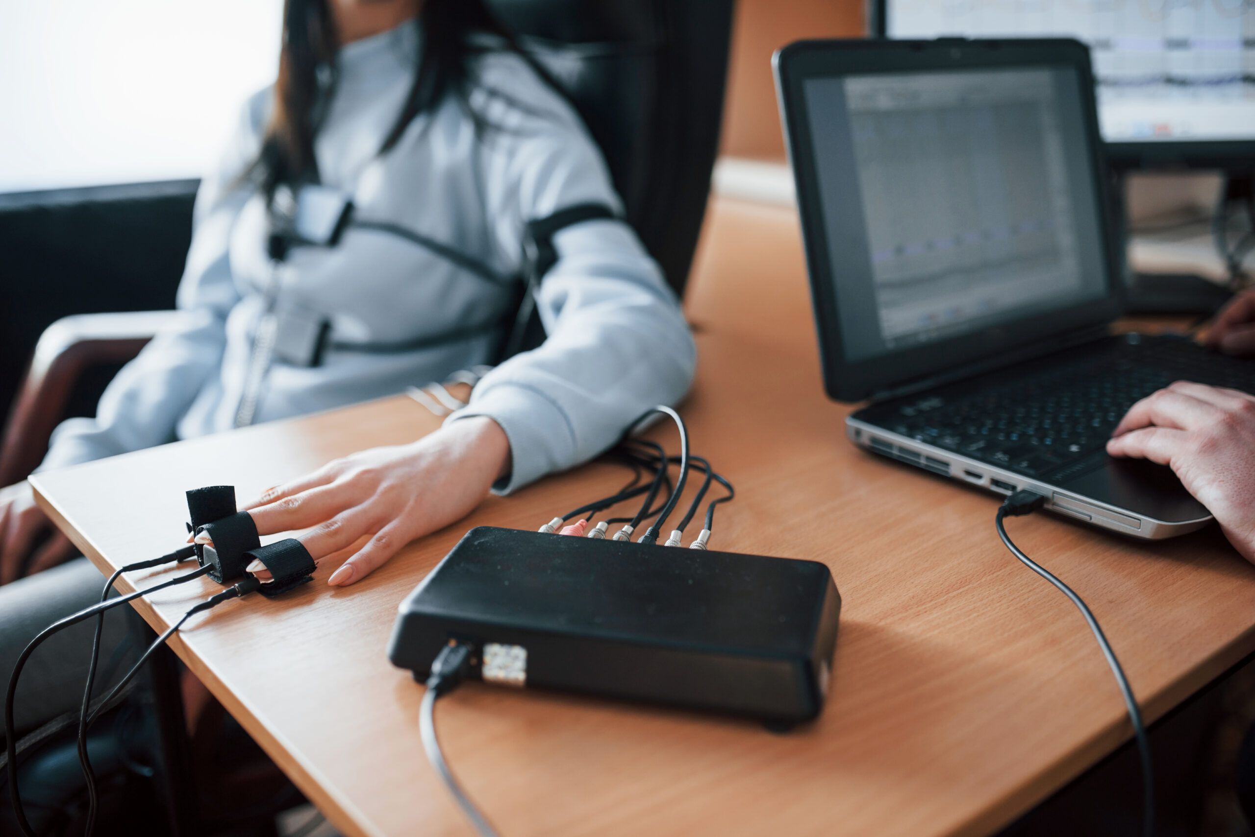Professional polygraph examiner - The Polygraph Company